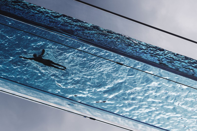 Simon Kennedy - The Skypool