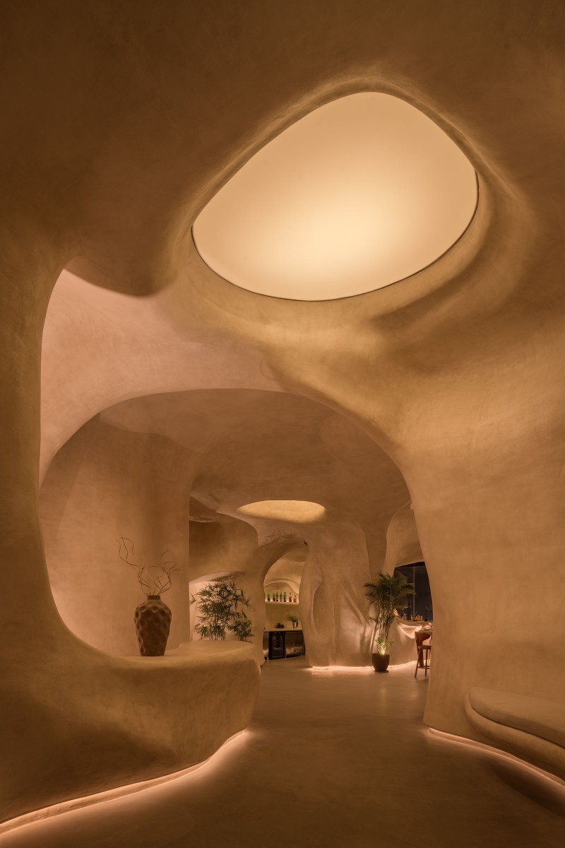 Badie Architects - ESCĀ CUEVA 