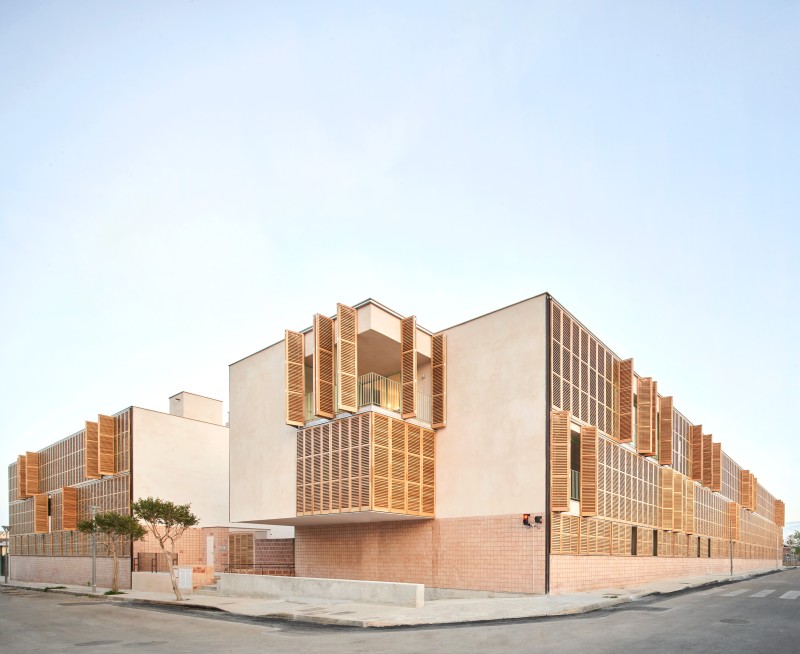 Fortuny-Alventosa, Morell Arquitectes (F-AM Arquitectes) - 54 social housing in Inca, Mallorca, Balearic Islands