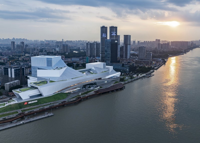 Jinfeng Qiu - Greater Bay Area Art Center Guangzhou