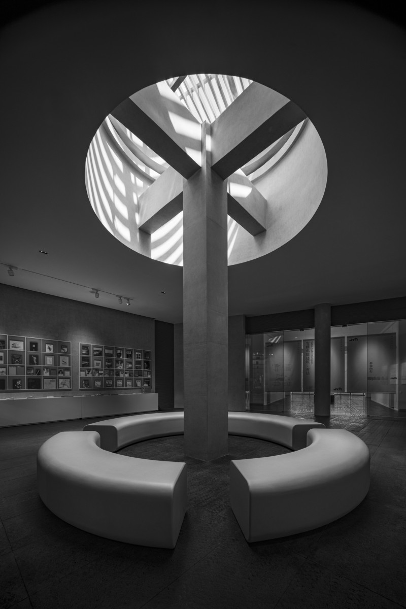 Jinfeng Qiu - Jiayuanhai Art Museum