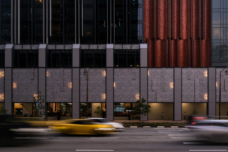 Madeni Jais - Mercure ICON Singapore City Centre
