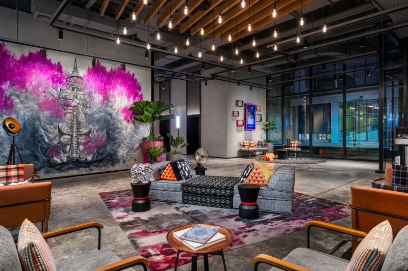 dwp | design worldwide partnership - Moxy Bangkok Ratchaprasong