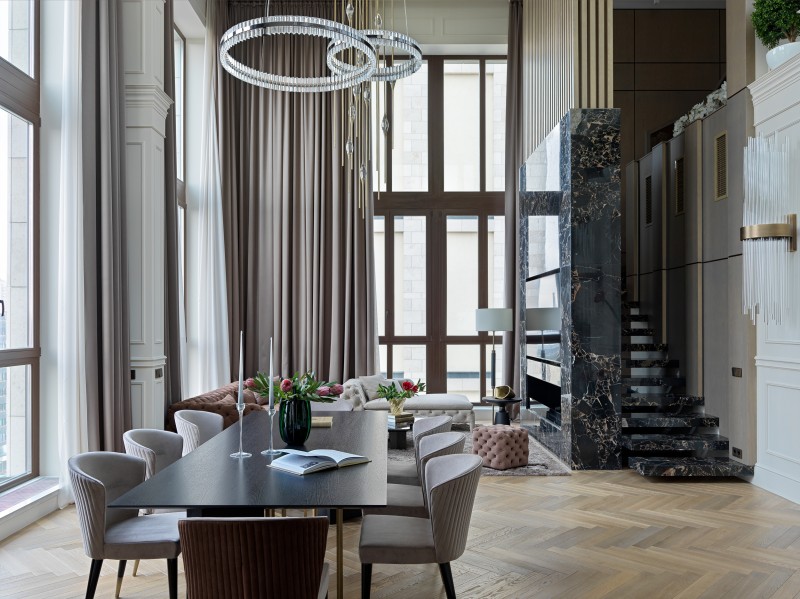 NINO ZVARKOVSKAYA | INTERIOR DESIGN - Red Side