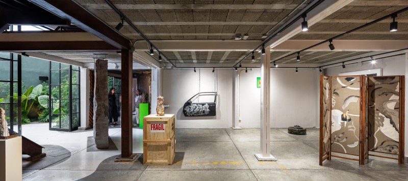 MOOS - Art Warehouse